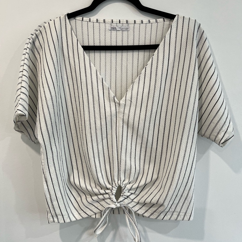 Striped neutral Zara crop top